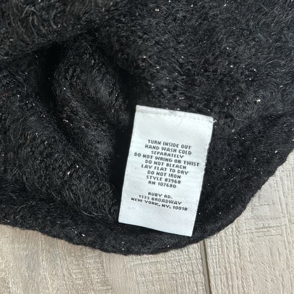 Ruby Road Women petite Medium Black Eyelash Glitter Pullover Sweater Fuzzy Soft - Picture 10 of 14